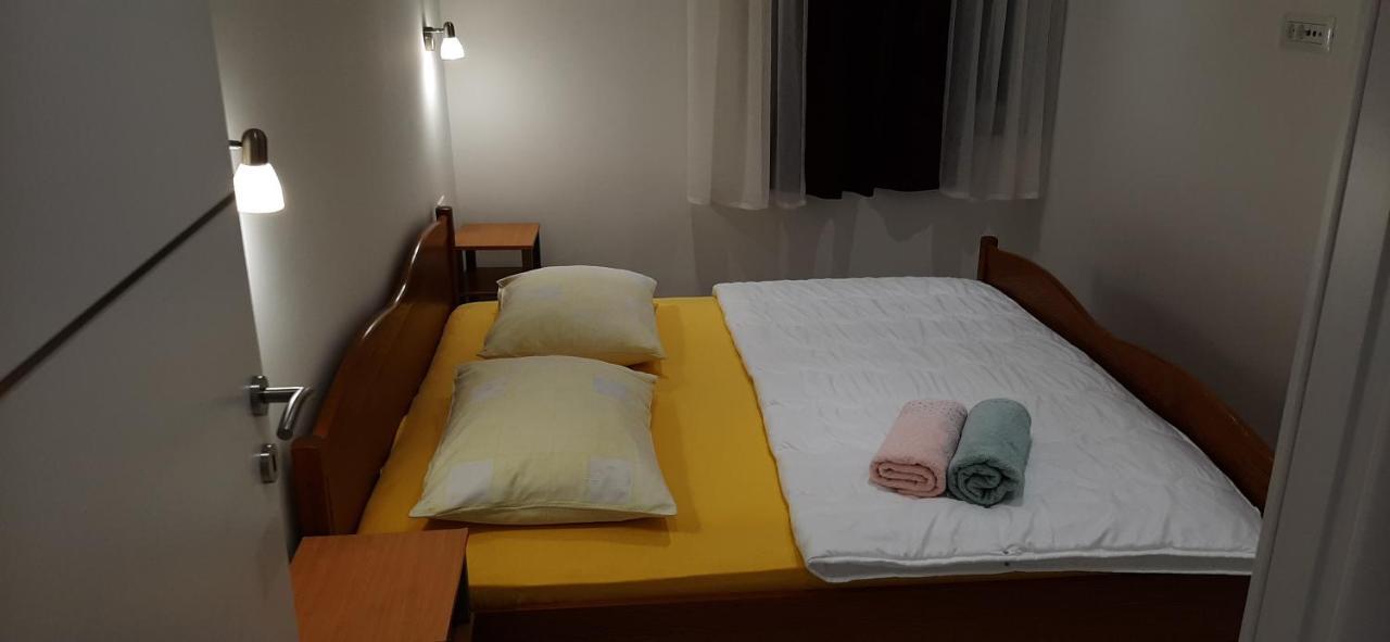 Apartament Marin I Vinka Trogir Zewnętrze zdjęcie
